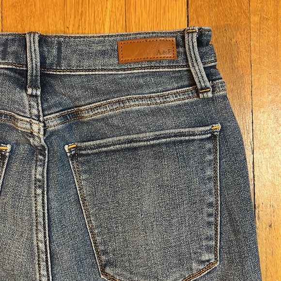 Abercrombie & Fitch Curve Love Super Skinny Jeans, size 26 - Picture 9 of 12